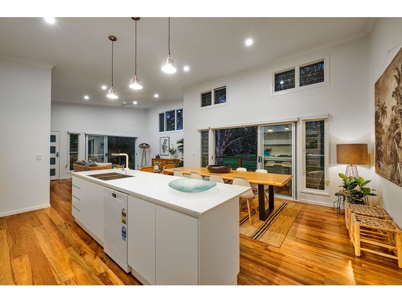 2/50 Balemo Dr, Ocean Shores NSW 2483