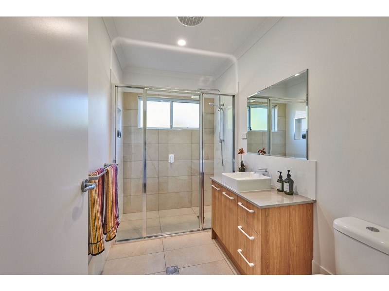 2/50 Balemo Dr, Ocean Shores NSW 2483