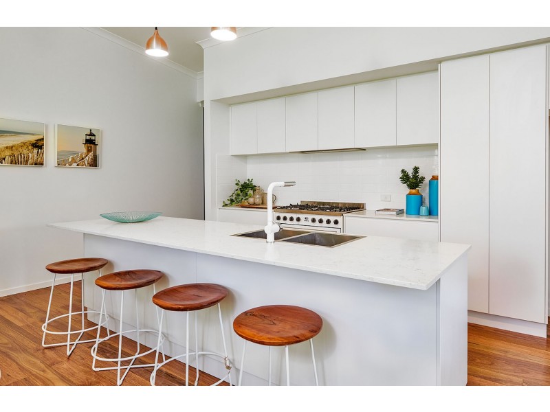 2/50 Balemo Dr, Ocean Shores NSW 2483