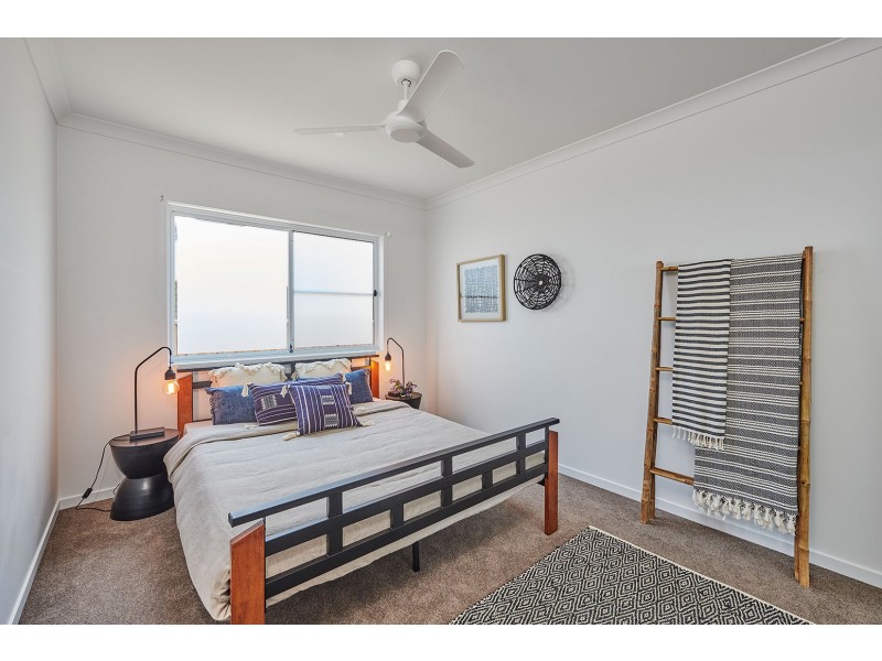 2/50 Balemo Dr, Ocean Shores NSW 2483