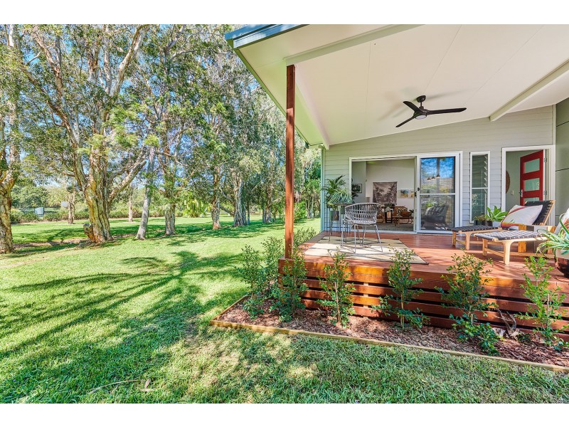 2/50 Balemo Dr, Ocean Shores NSW 2483