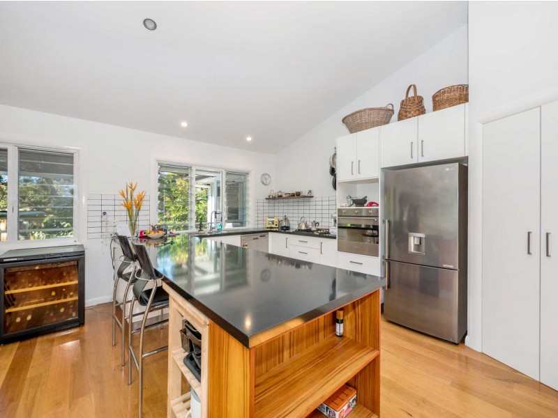 18A Warrambool Road, Ocean Shores NSW 2483