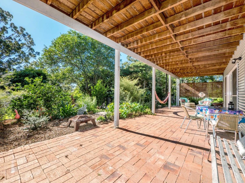 18A Warrambool Road, Ocean Shores NSW 2483