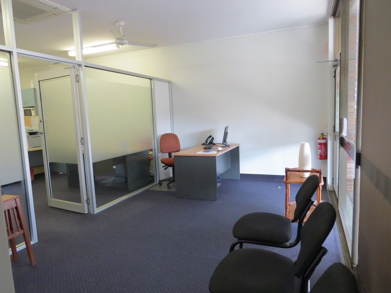 2/84 Rajah Rd, Ocean Shores NSW 2483