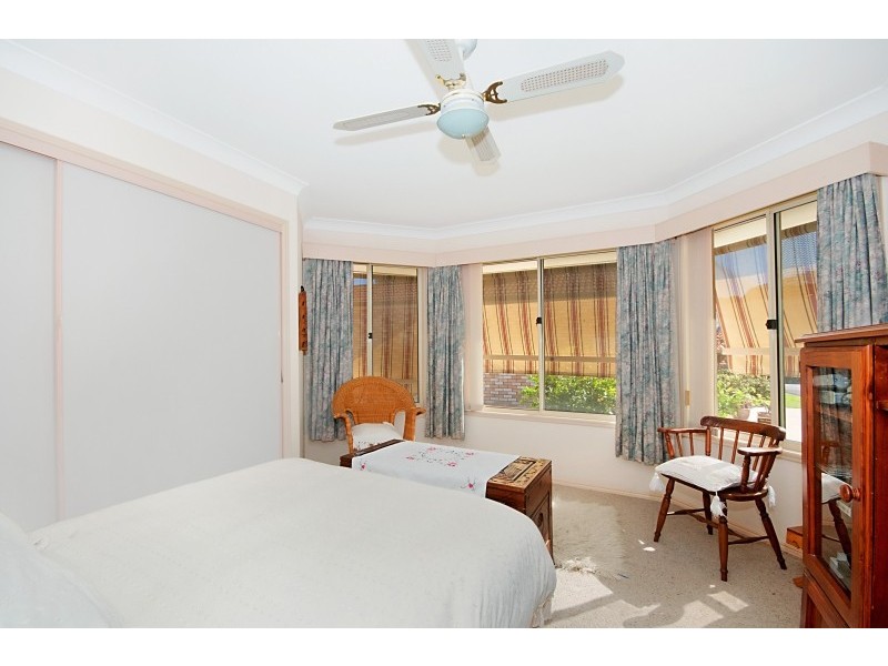 5/10 Balemo Drive, Ocean Shores NSW 2483