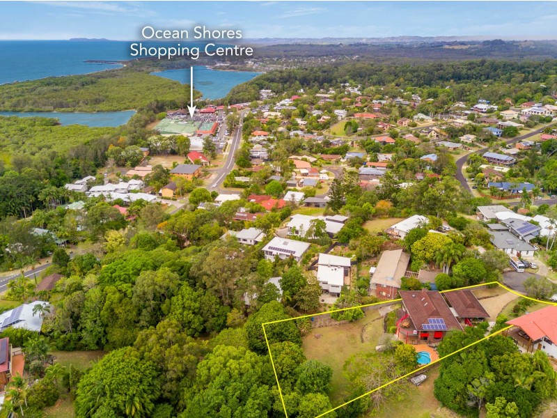 3 Yackatoon Court, Ocean Shores NSW 2483