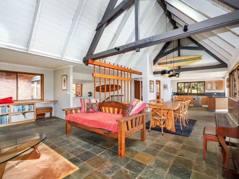 3 Yackatoon Court, Ocean Shores NSW 2483