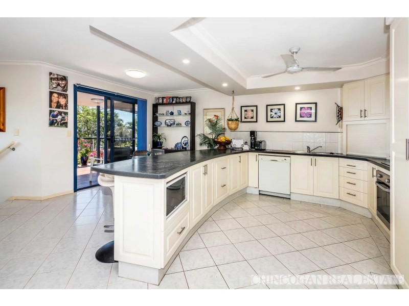 12 Wirruna Avenue, Ocean Shores NSW 2483