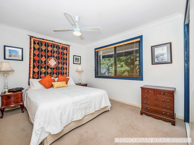 12 Wirruna Avenue, Ocean Shores NSW 2483