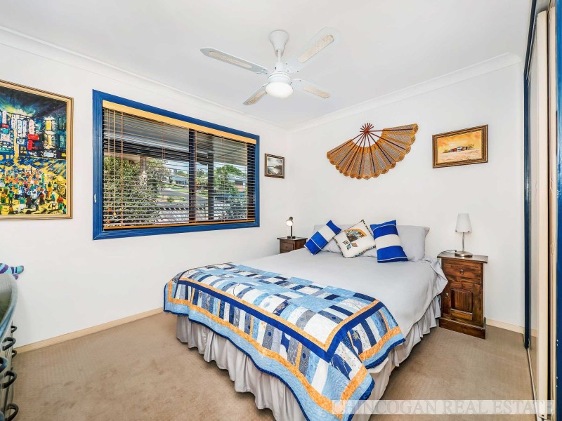 12 Wirruna Avenue, Ocean Shores NSW 2483