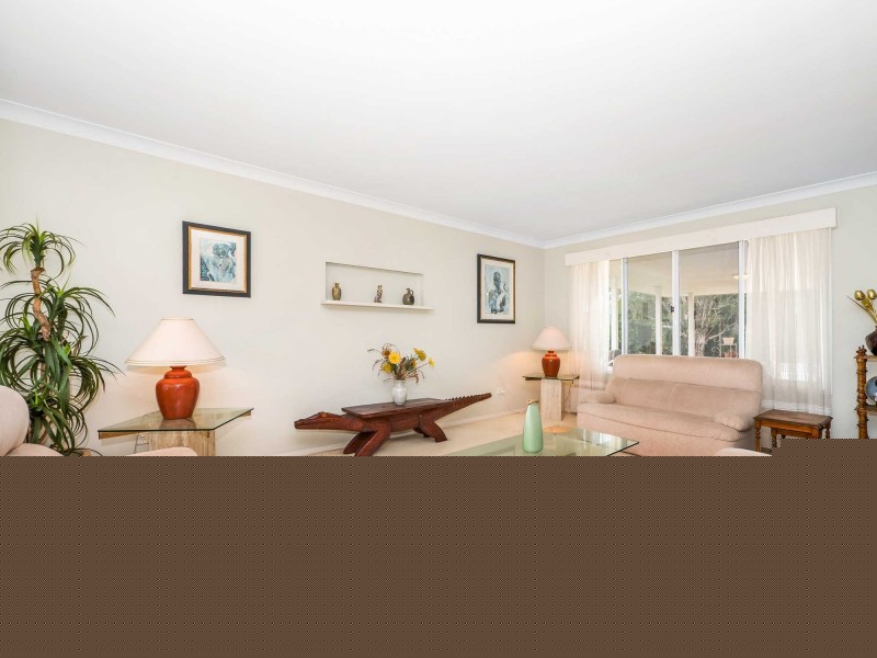 7 Terrara Court, Ocean Shores NSW 2483