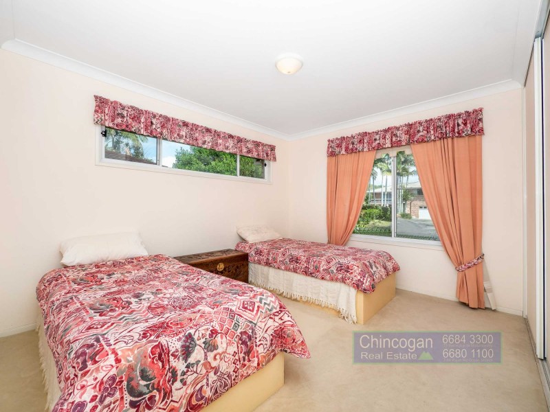 7 Terrara Court, Ocean Shores NSW 2483