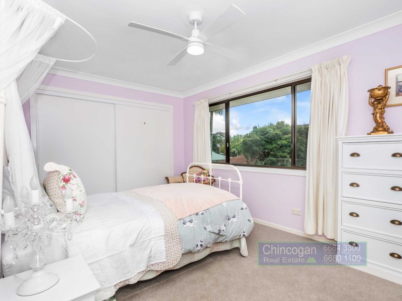 2 Yamble Drive, Ocean Shores NSW 2483