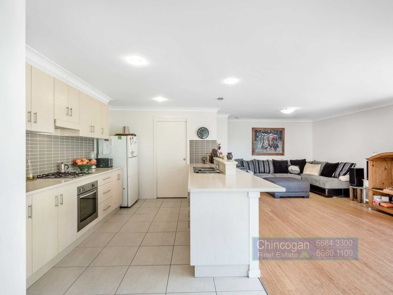 2/1 Coomburra Crescent, Ocean Shores NSW 2483