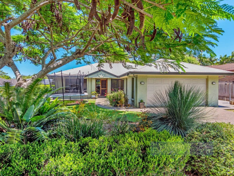 7 Goondooloo Drive, Ocean Shores NSW 2483