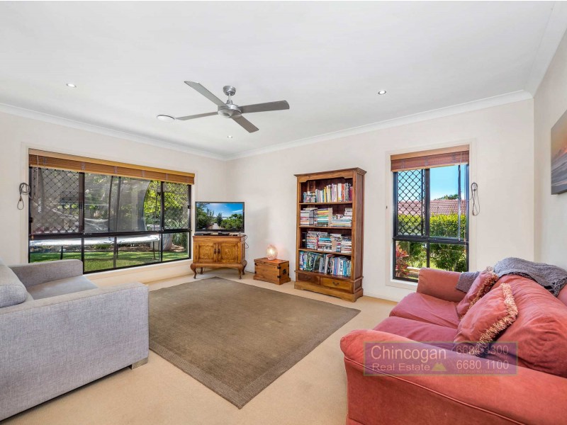 7 Goondooloo Drive, Ocean Shores NSW 2483