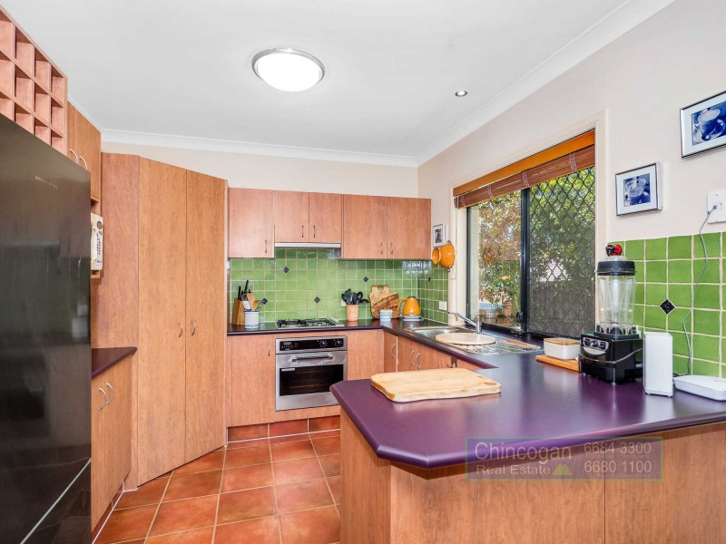 7 Goondooloo Drive, Ocean Shores NSW 2483