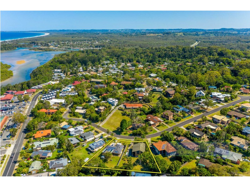 12 and 14 Yalla Kool Drive, Ocean Shores NSW 2483