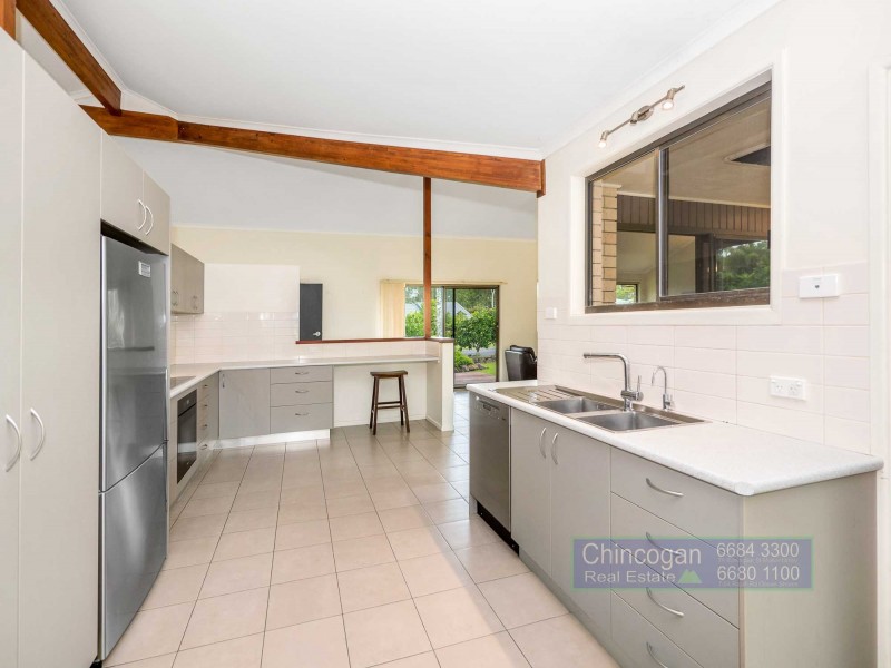29 Narooma Drive, Ocean Shores NSW 2483