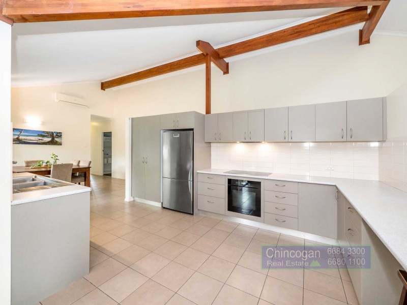 29 Narooma Drive, Ocean Shores NSW 2483