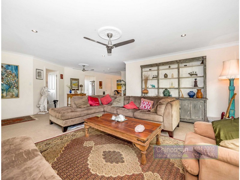 1 Bobra Glen, Ocean Shores NSW 2483