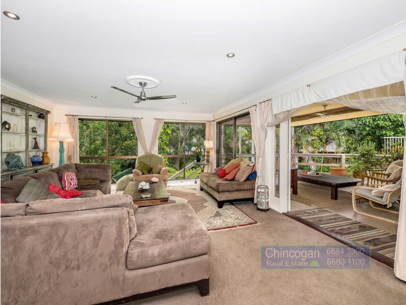 1 Bobra Glen, Ocean Shores NSW 2483