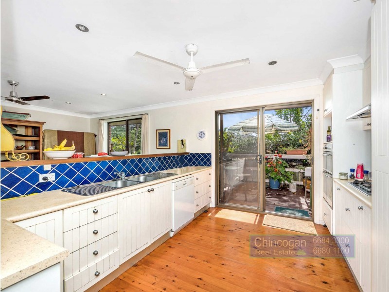 1 Bobra Glen, Ocean Shores NSW 2483