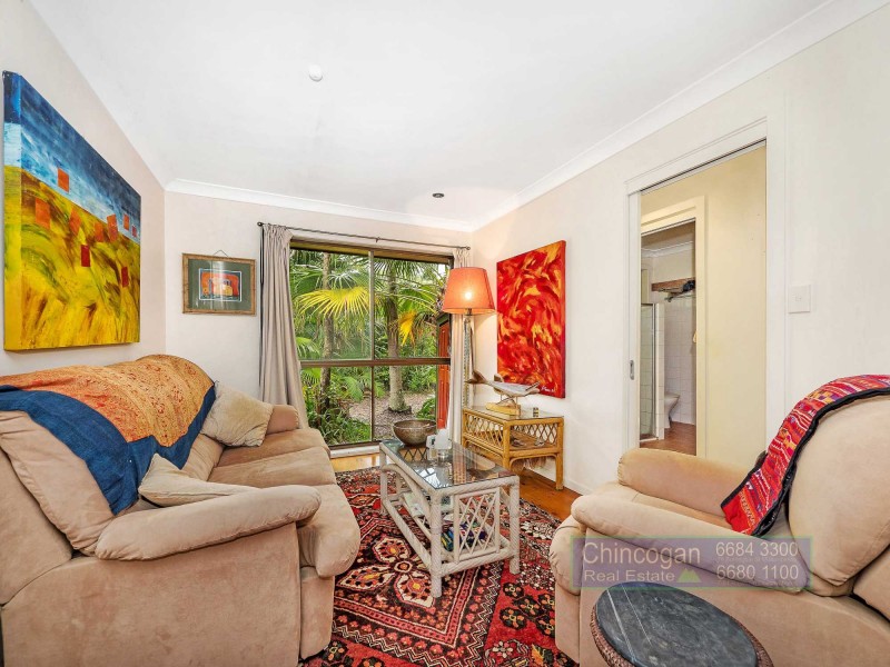 1 Bobra Glen, Ocean Shores NSW 2483