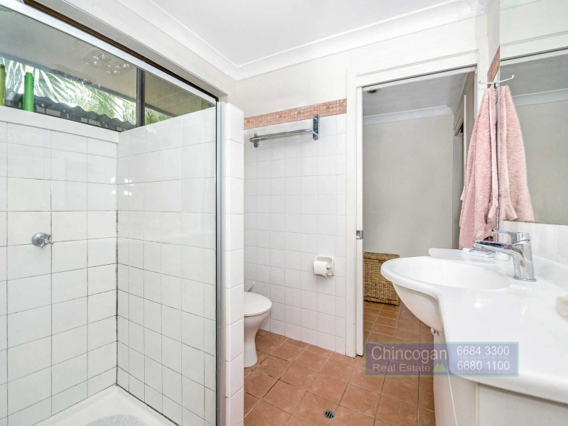 1 Bobra Glen, Ocean Shores NSW 2483
