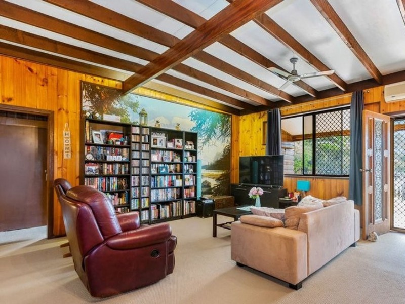 5824 Tweed Valley Way, Mooball NSW 2483