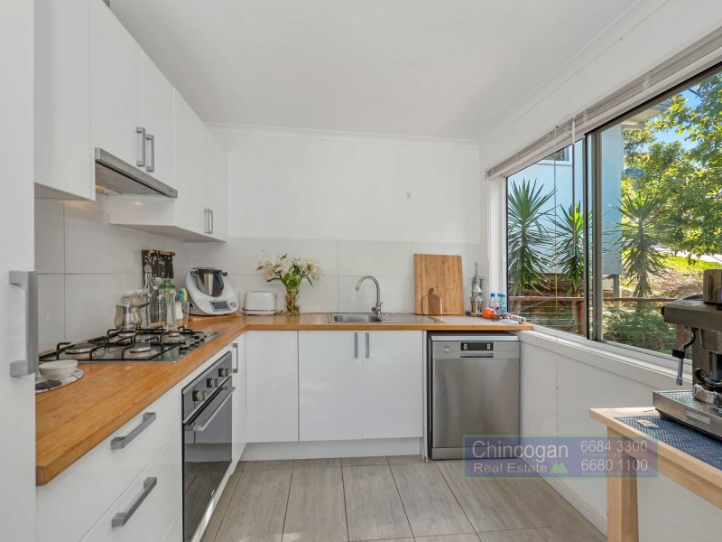 35A Rajah Road, Ocean Shores NSW 2483