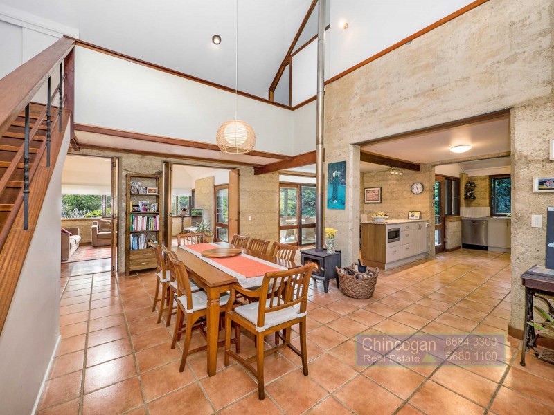 16 Benjamins Lane, Ocean Shores NSW 2483