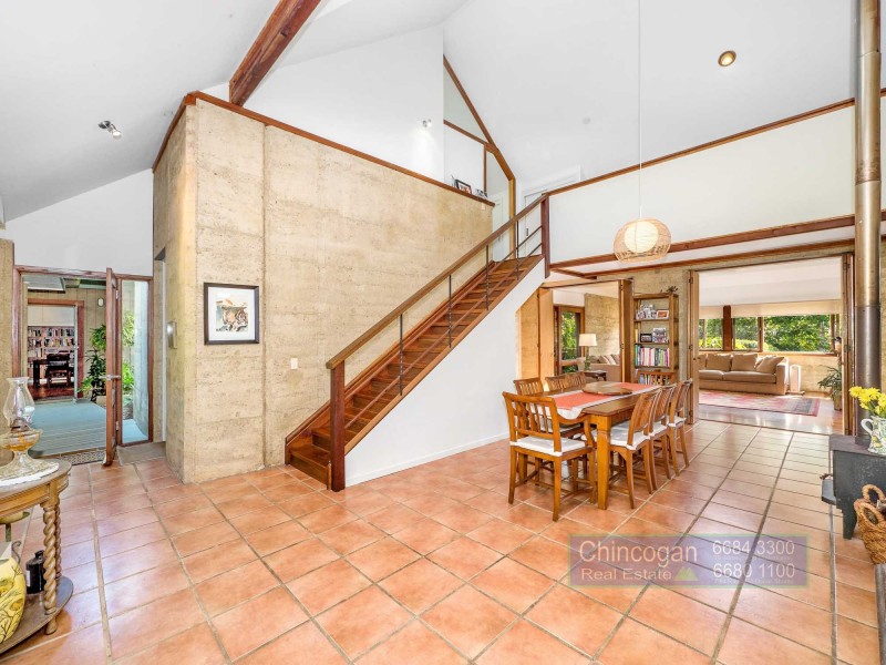 16 Benjamins Lane, Ocean Shores NSW 2483