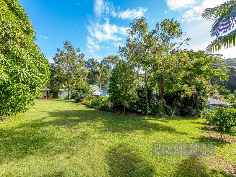 16 Benjamins Lane, Ocean Shores NSW 2483