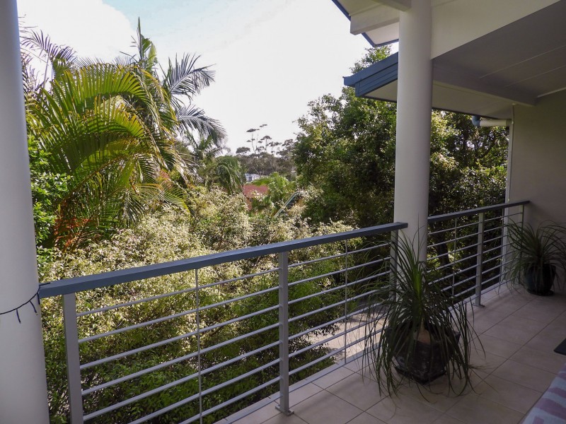 1/3 Jarrah Crescent, Ocean Shores NSW 2483