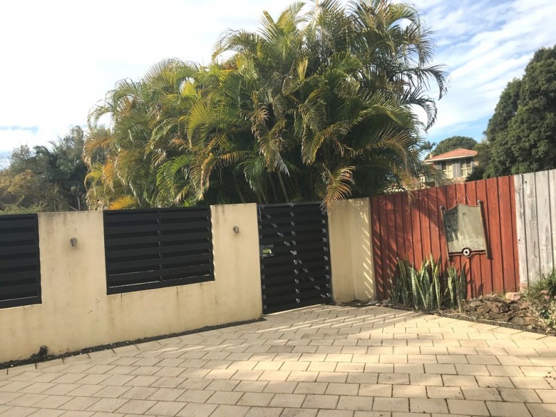 4 Glendale Crescent, Ocean Shores NSW 2483