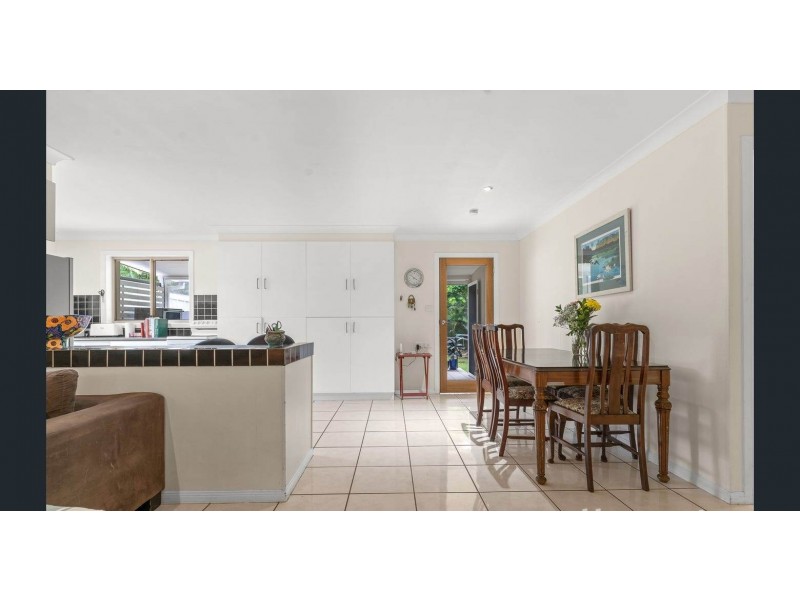 30 Rajah Road, Ocean Shores NSW 2483