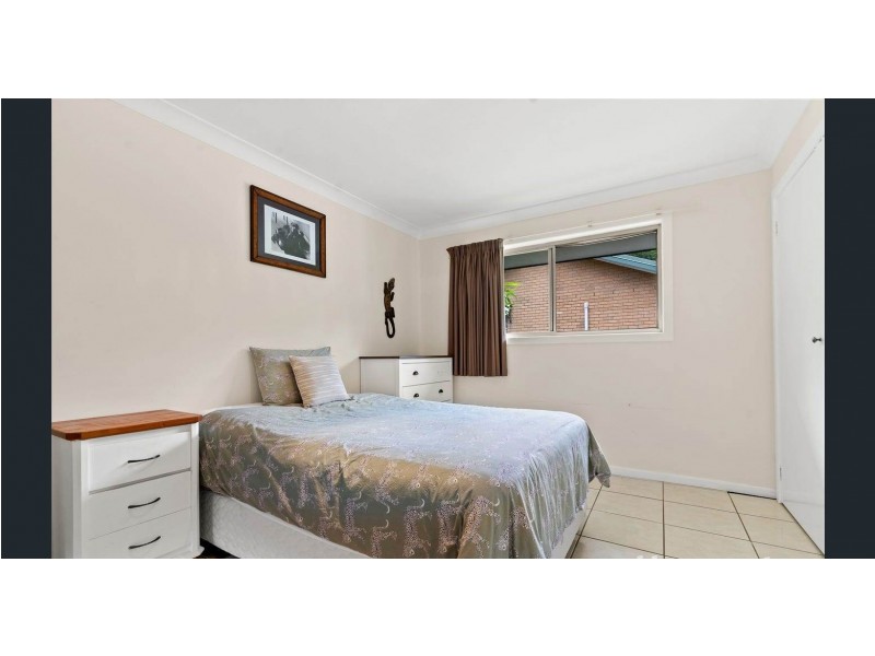 30 Rajah Road, Ocean Shores NSW 2483