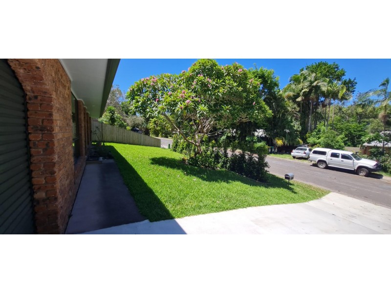 3 Burra Burra Close, Ocean Shores NSW 2483