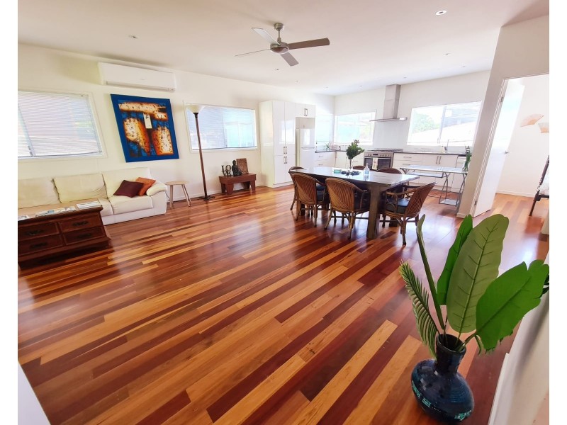 2/17 Palmer Avenue, Ocean Shores NSW 2483