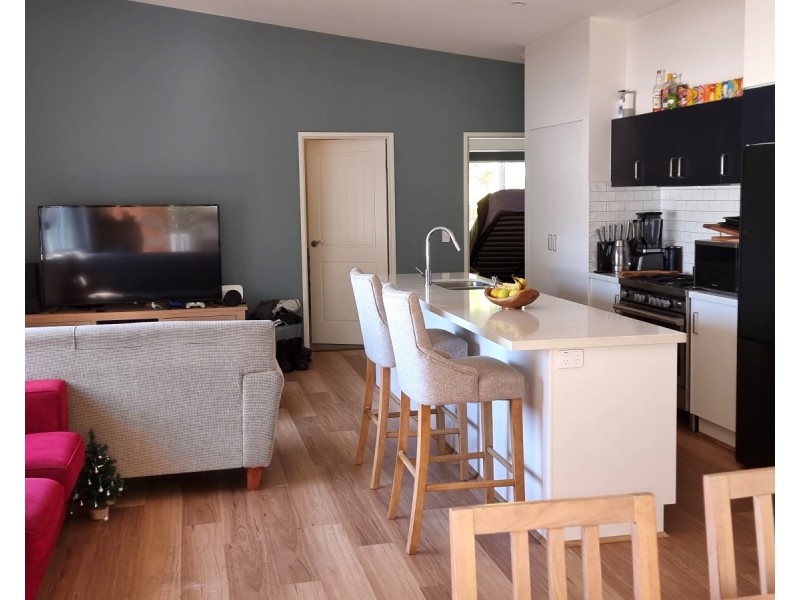 2/4 Burra Burra Close, Ocean Shores NSW 2483