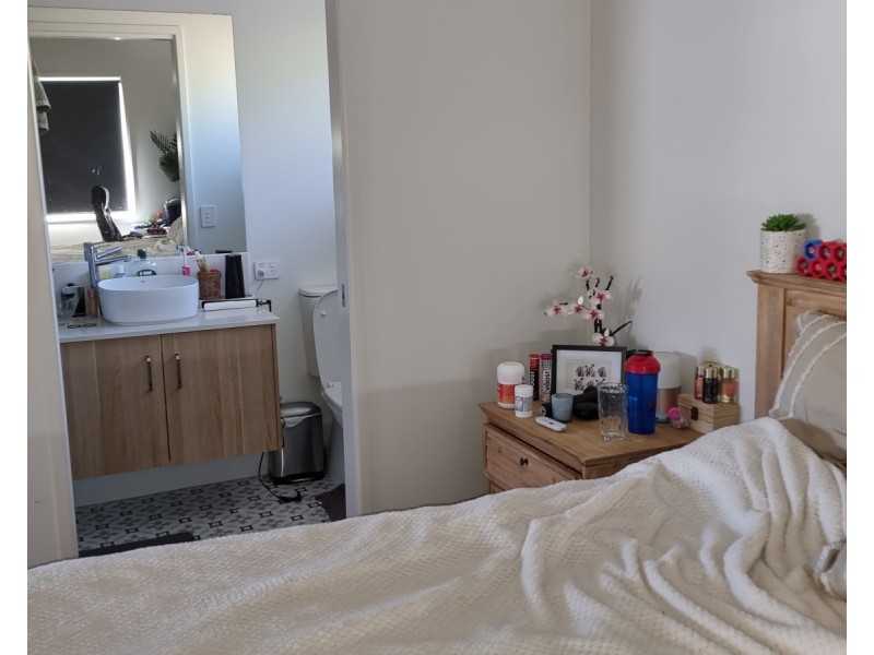 2/4 Burra Burra Close, Ocean Shores NSW 2483