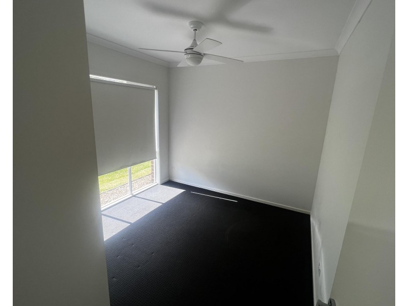 35B Narooma Drive, Ocean Shores NSW 2483