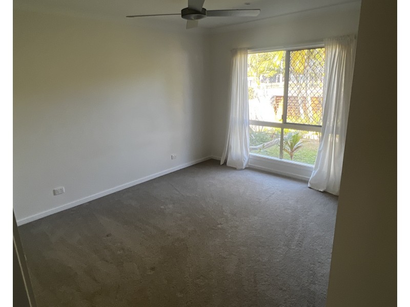 171 Shara Boulevard, Ocean Shores NSW 2483