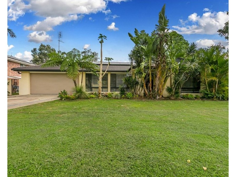 6 Terrara Court, Ocean Shores NSW 2483