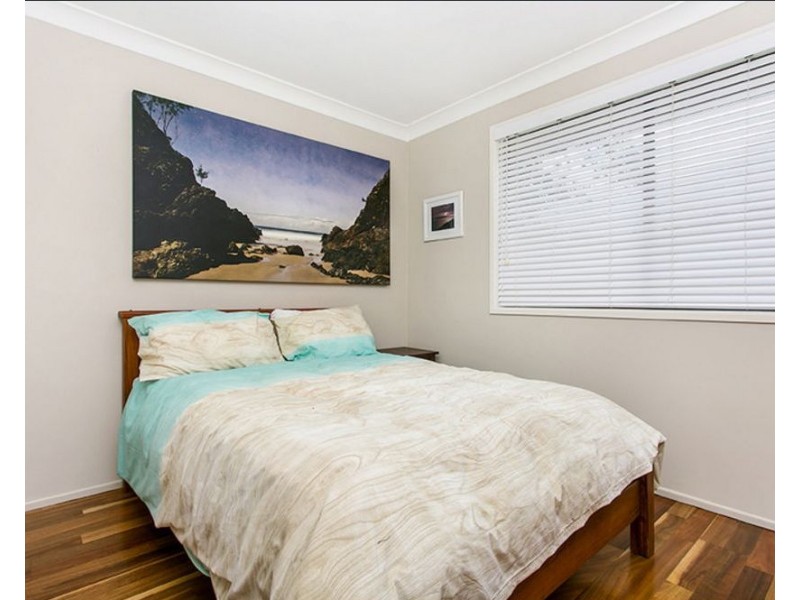 6 Terrara Court, Ocean Shores NSW 2483