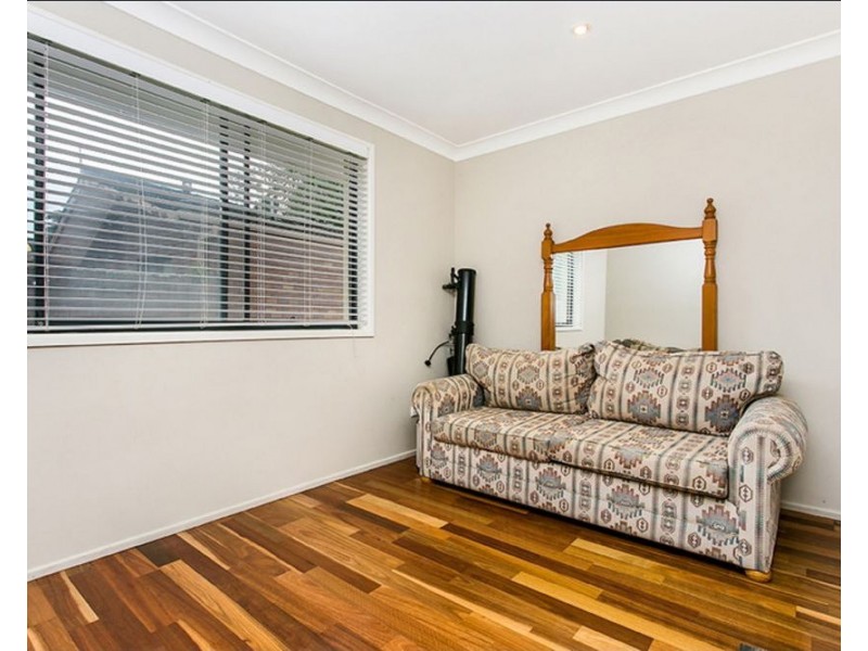 6 Terrara Court, Ocean Shores NSW 2483