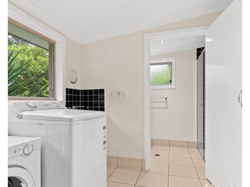 30 Rajah Road, Ocean Shores NSW 2483