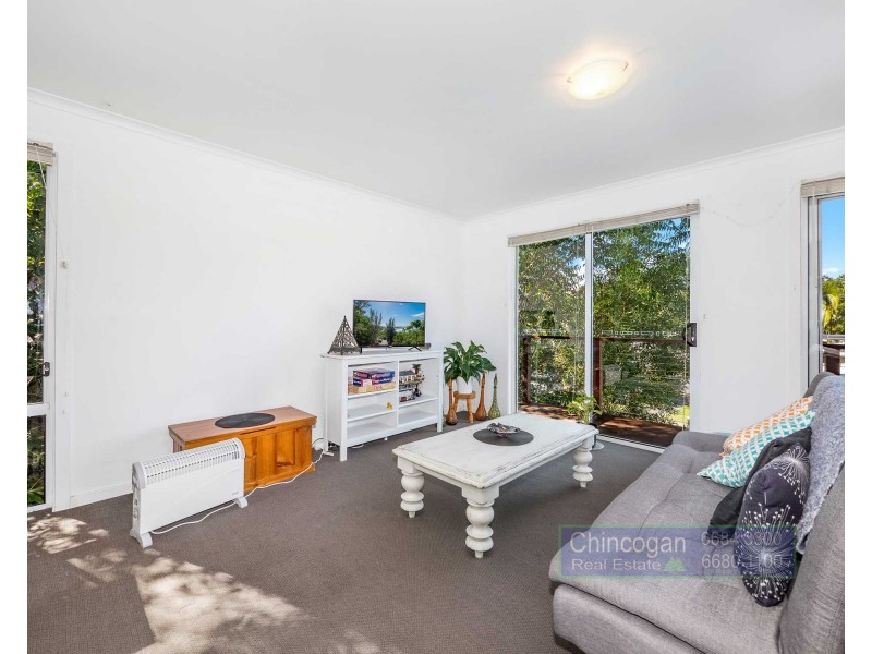 35A Rajah Road, Ocean Shores NSW 2483