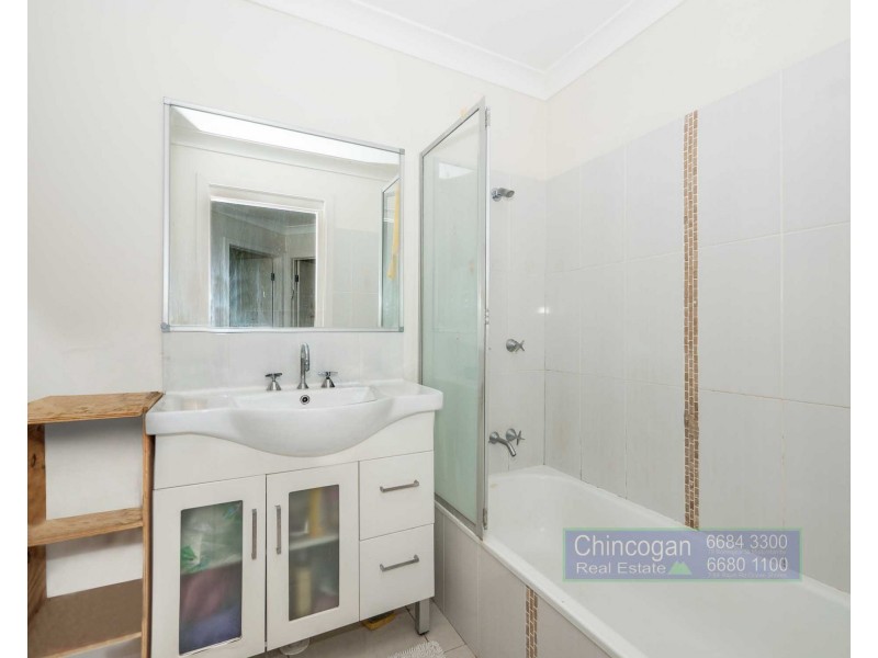 2/1 Coomburra Crescent, Ocean Shores NSW 2483
